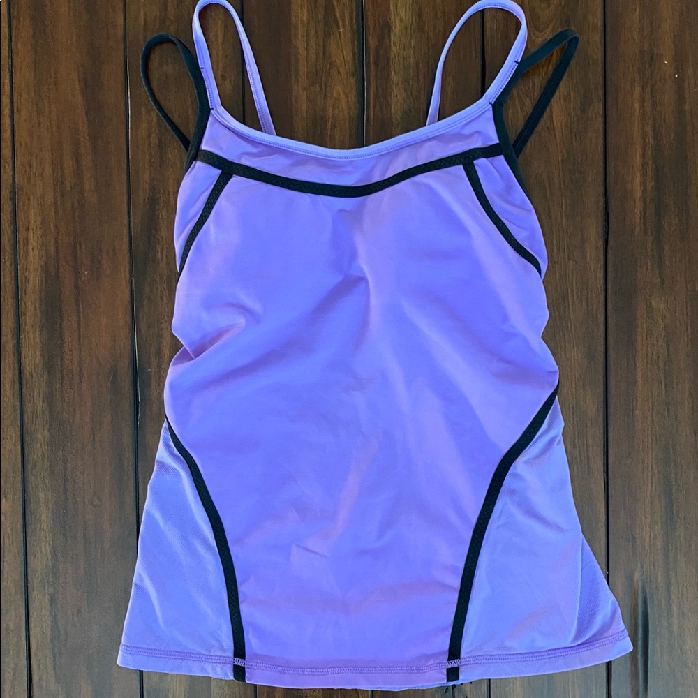 Lululemon built in bra purple & black tank size 6